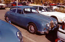 jag.jpg (93451 bytes)